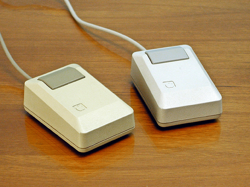 First Macintosh Mouse. Courtesy of Wikipedia.org License: Creative Commons Attribution ShareAlike 3.0 Link:https://en.wikipedia.org/wiki/Apple_Mouse#/media/File:Apple_Macintosh_Plus_mouse.jpg